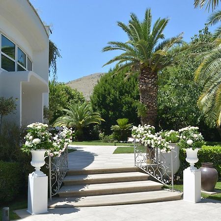 Villa Sirena Hotel E Ricevimenti Durazzano Bagian luar foto